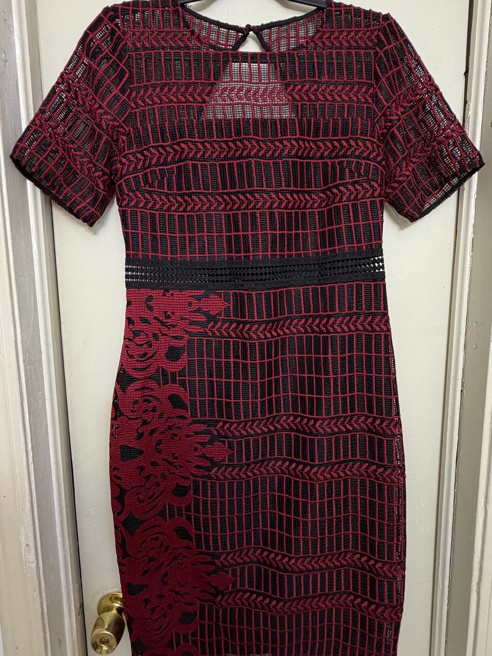 Guess Red and Black Short Sleeve Midi Bodycon Dress